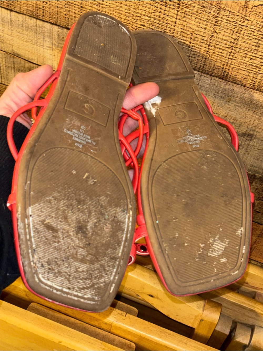 GBG Los Angeles Karin flat Sandals - Picture 3 of 5